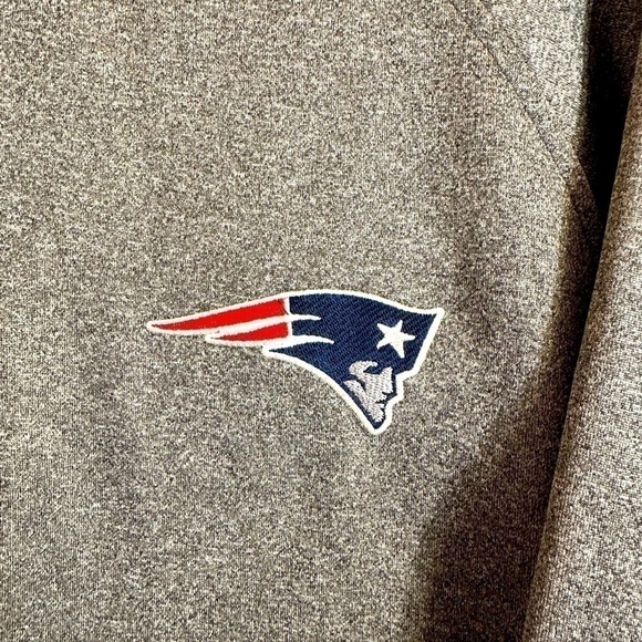 Men’s 1/4 Zip Pullover Sweatshirt - Size L - NWOT - Picture 3 of 4